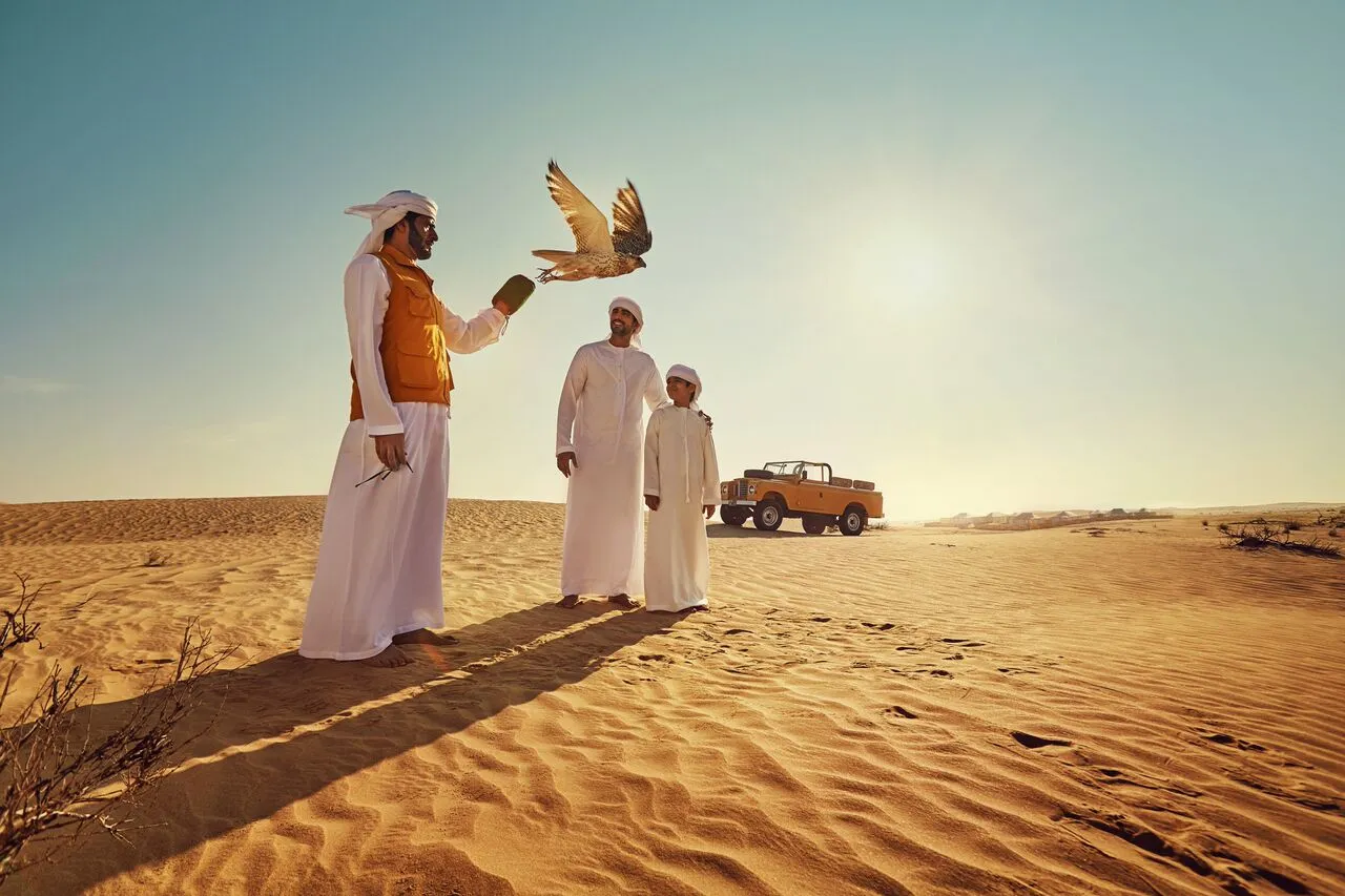 Dubai: 3* Red Dunes ATV, Sandsurf, Camels, Horses, Buffet & Show