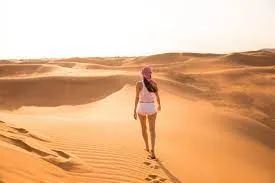Dubai: 3* Red Dunes ATV, Sandsurf, Camels, Horses, Buffet & Show
