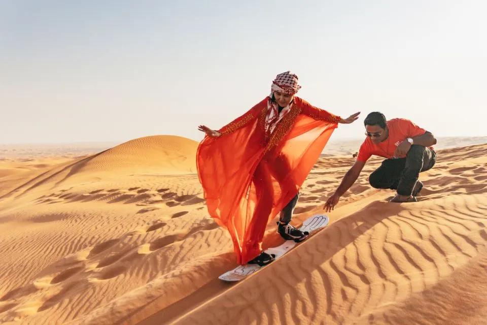 Dubai: 3* Red Dunes ATV, Sandsurf, Camels, Horses, Buffet & Show