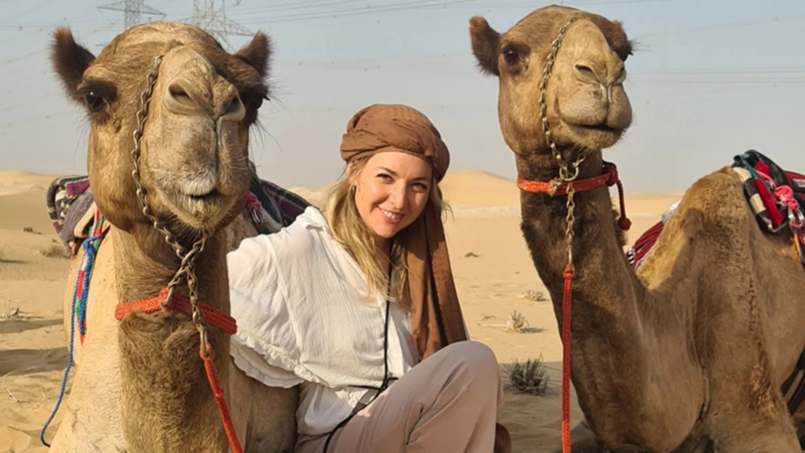 Dubai: 3* Red Dunes ATV, Sandsurf, Camels, Horses, Buffet & Show